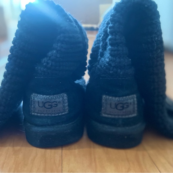 Ugh Classic Cardy Boot Black Size 7 - Picture 3 of 3